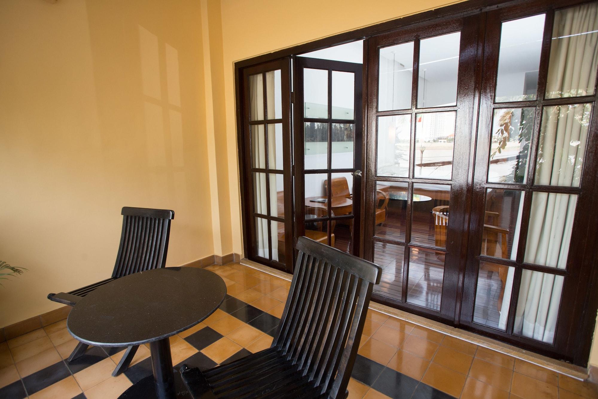 Fcc Phnom Penh Boutique Hotel 外观 照片